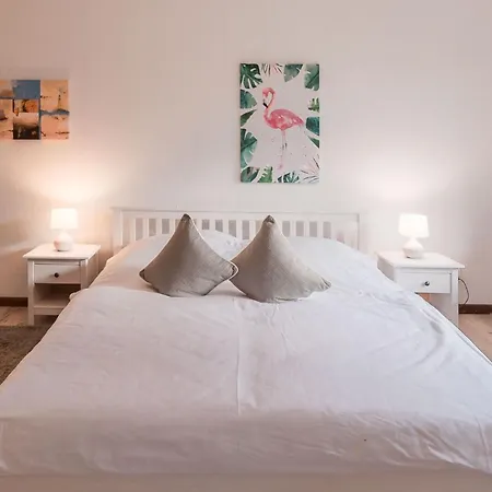 Lund36 * Husum (Schleswig-Holstein)