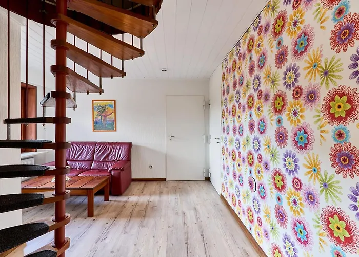 Lund36 * Husum (Schleswig-Holstein)